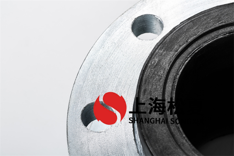 為什么說(shuō)DN100消防吸水泵橡膠接頭是一款高性能的產(chǎn)品？